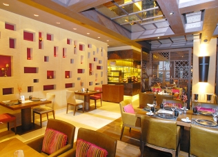 Indigo Restaurant - Beach Rotana